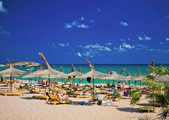 Arkutino Family Resort