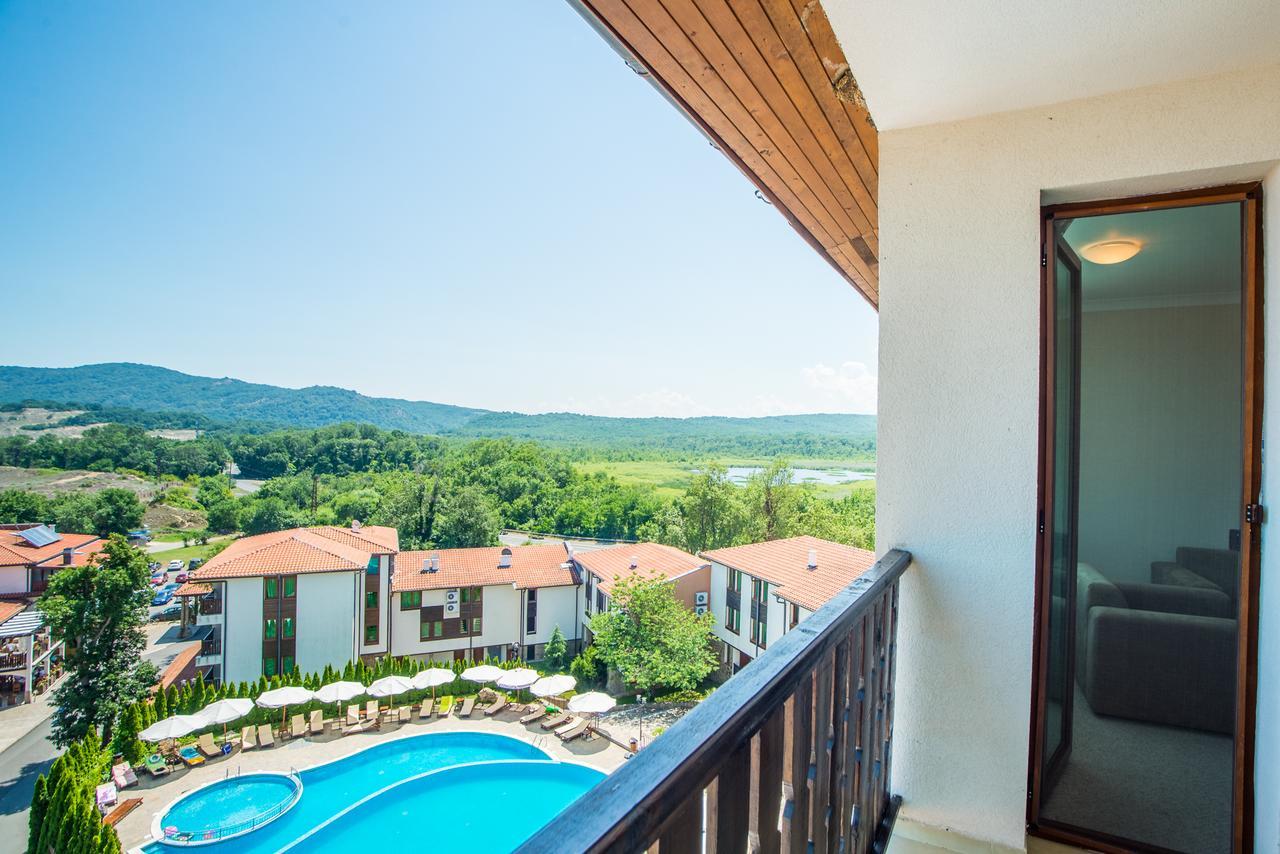 Arkutino Family Resort 4*